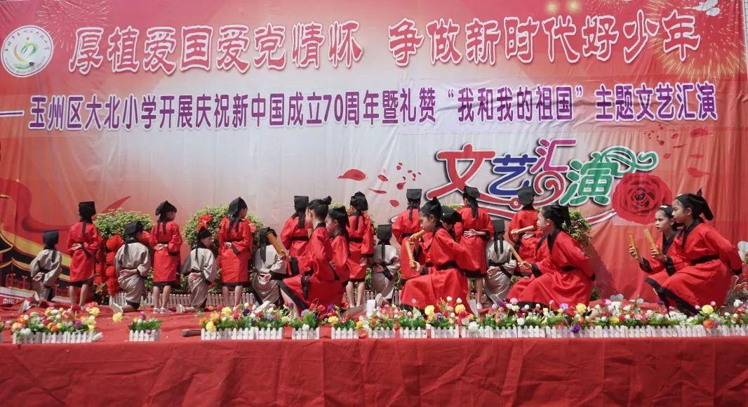 上海女子晒结婚前后伙食对比,在朋友圈火了,网友:过于真实